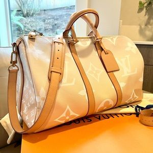 Louis Vuitton limited edition by the pool keepall 45 bandouliere